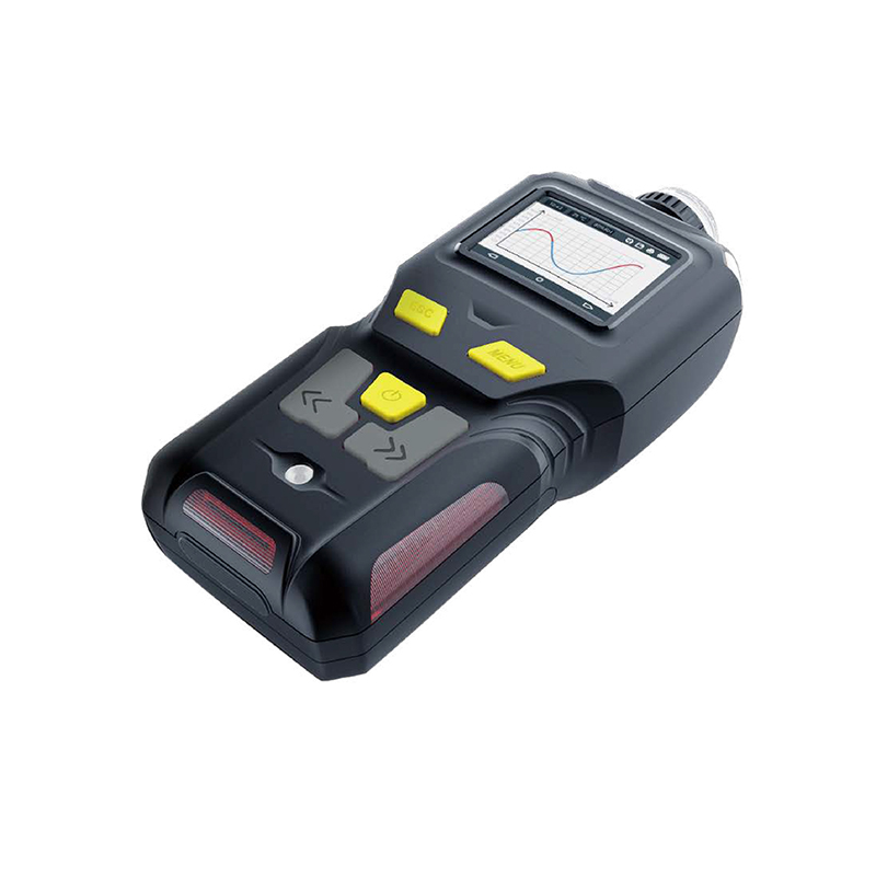 使用四合一氣體檢測儀的注意事項(xiàng)